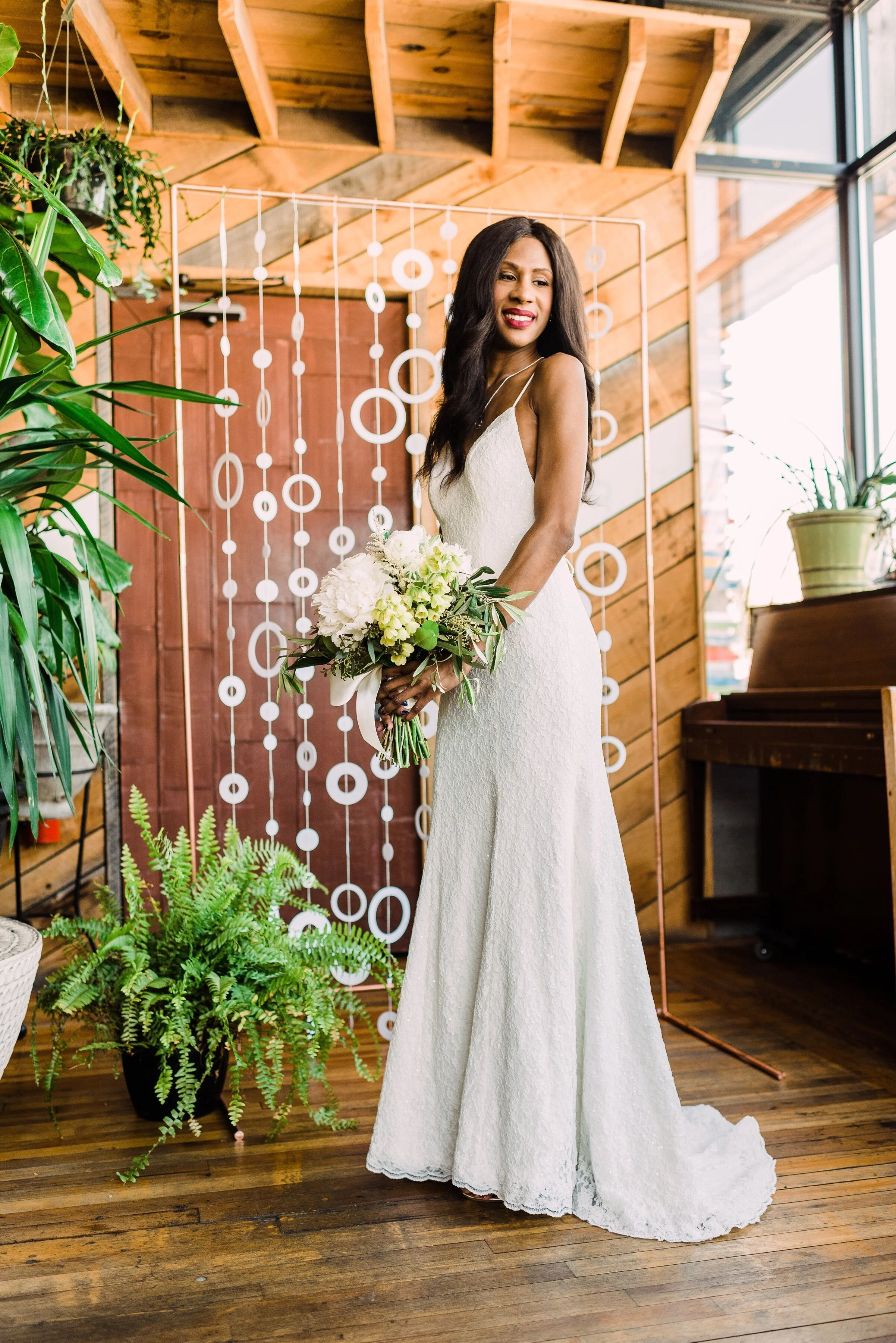 V shaped top wedding dress